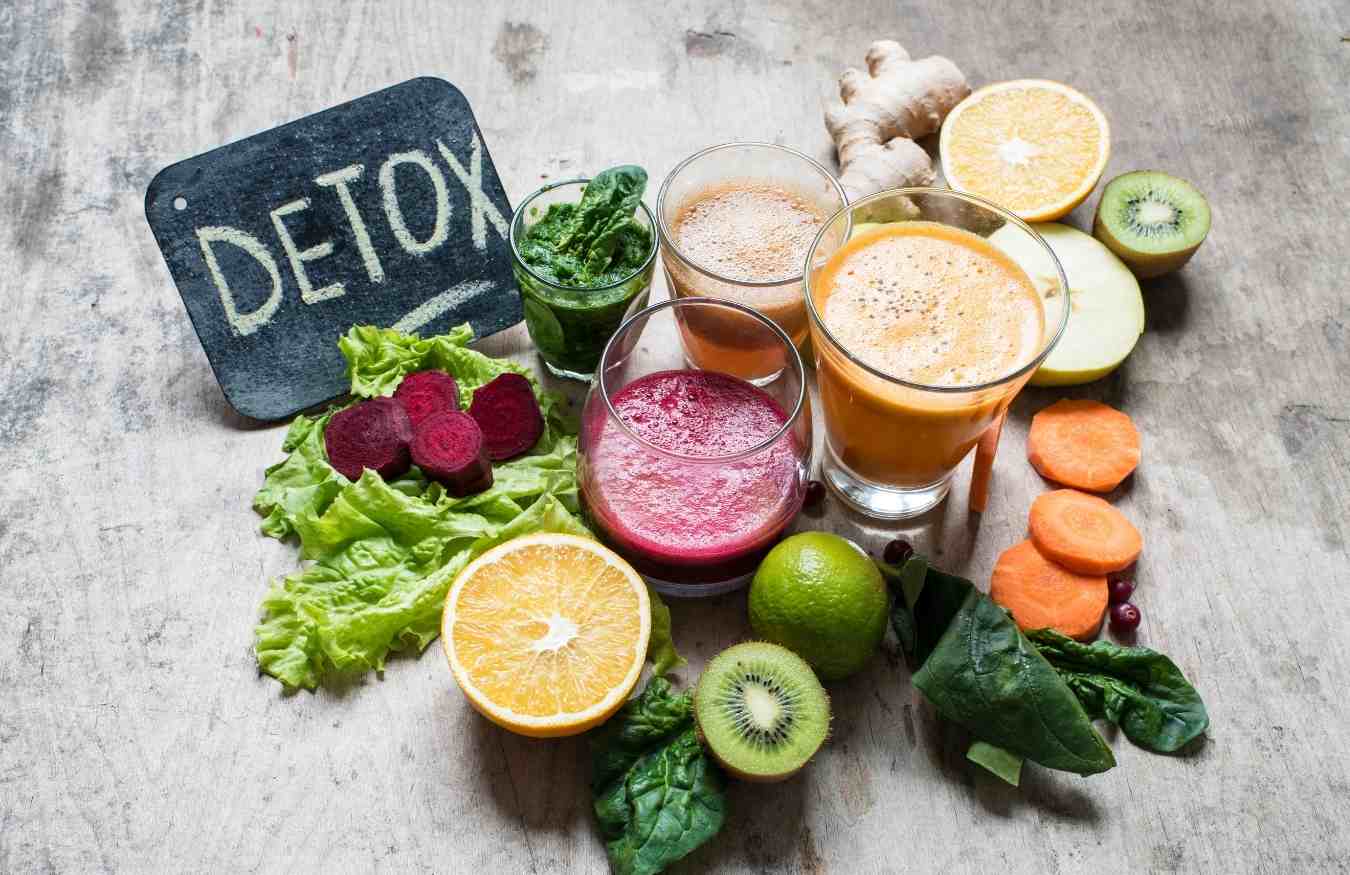 como hacer un jugo verde detox 